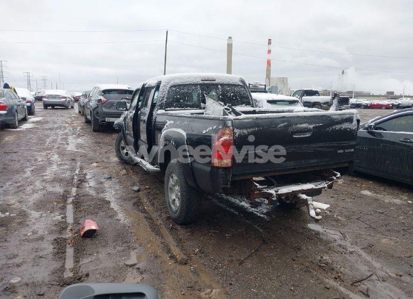 Photo 3 of 2005 Toyota Tacoma BASE V6 (VIN 5TEMU52N25Z001170)