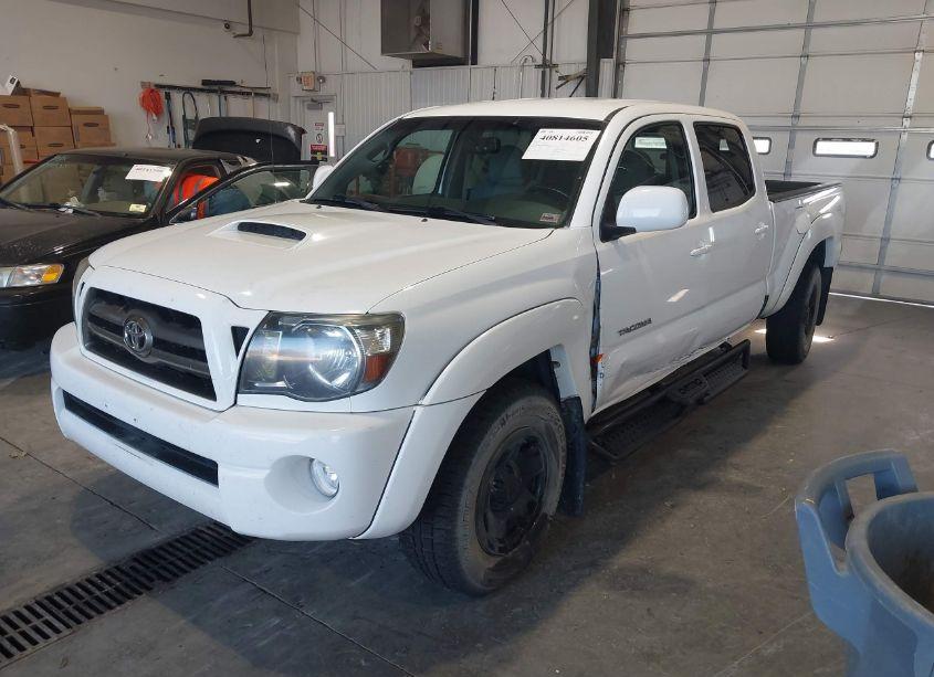 Photo 2 of 2009 Toyota Tacoma DOUBLE CAB LONG BED (VIN 5TEMU52N69Z606721)
