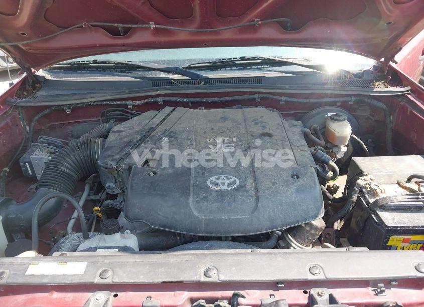 Photo 10 of 2005 Toyota Tacoma BASE V6 (VIN 5TEMU52N85Z032729)