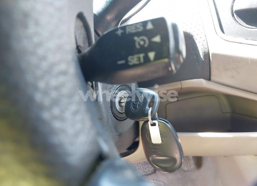 Photo 11 of 2005 Toyota Tacoma BASE V6 (VIN 5TEMU52N85Z032729)