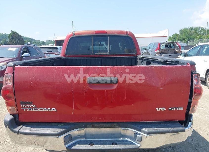 Photo 16 of 2005 Toyota Tacoma BASE V6 (VIN 5TEMU52N85Z032729)