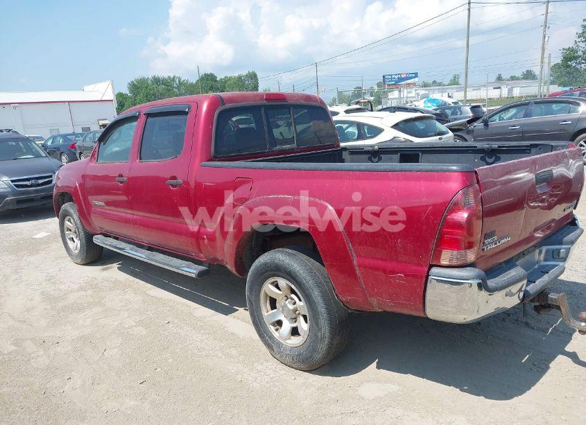 Photo 3 of 2005 Toyota Tacoma BASE V6 (VIN 5TEMU52N85Z032729)