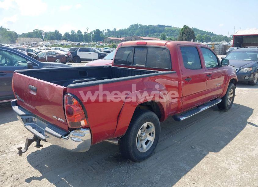 Photo 4 of 2005 Toyota Tacoma BASE V6 (VIN 5TEMU52N85Z032729)