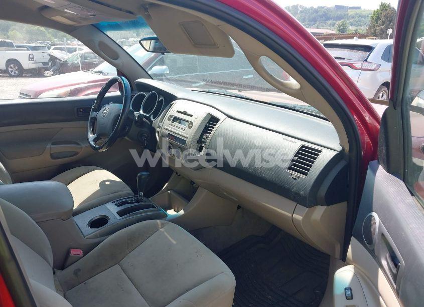 Photo 5 of 2005 Toyota Tacoma BASE V6 (VIN 5TEMU52N85Z032729)