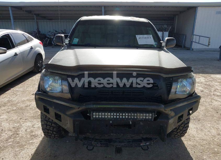 Photo 12 of 2005 Toyota Tacoma BASE V6 (VIN 5TEMU52N95Z132886)