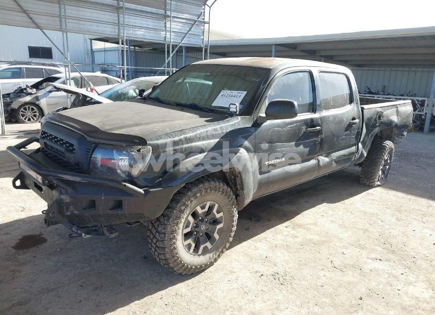Photo 2 of 2005 Toyota Tacoma BASE V6 (VIN 5TEMU52N95Z132886)
