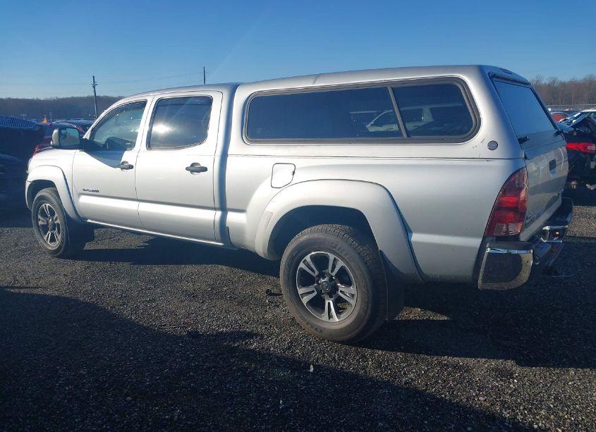 Photo 3 of 2006 Toyota Tacoma BASE V6 (VIN 5TEMU52NX6Z315571)