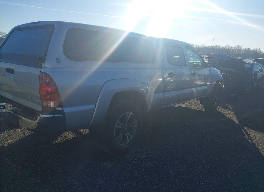 Photo 4 of 2006 Toyota Tacoma BASE V6 (VIN 5TEMU52NX6Z315571)