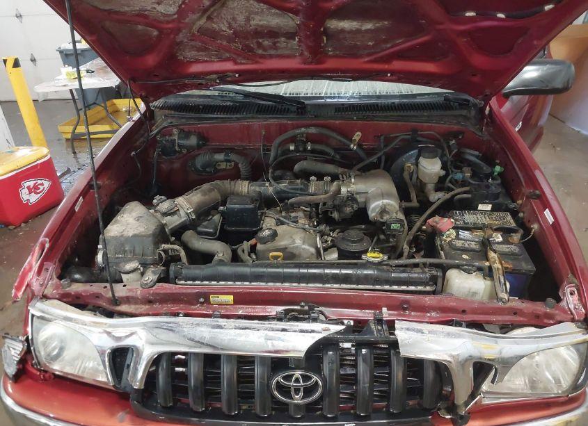 Photo 10 of 2001 Toyota Tacoma (VIN 5TENL42N01Z820867)