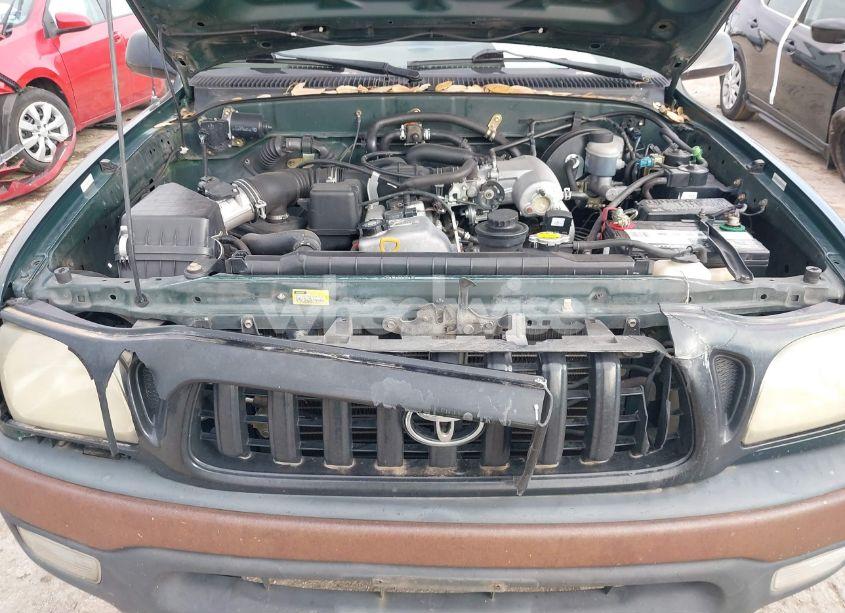 Photo 10 of 2001 Toyota Tacoma (VIN 5TENL42N01Z825907)
