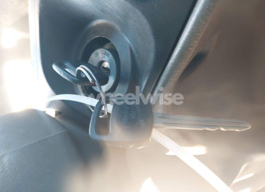 Photo 11 of 2001 Toyota Tacoma (VIN 5TENL42N01Z867641)
