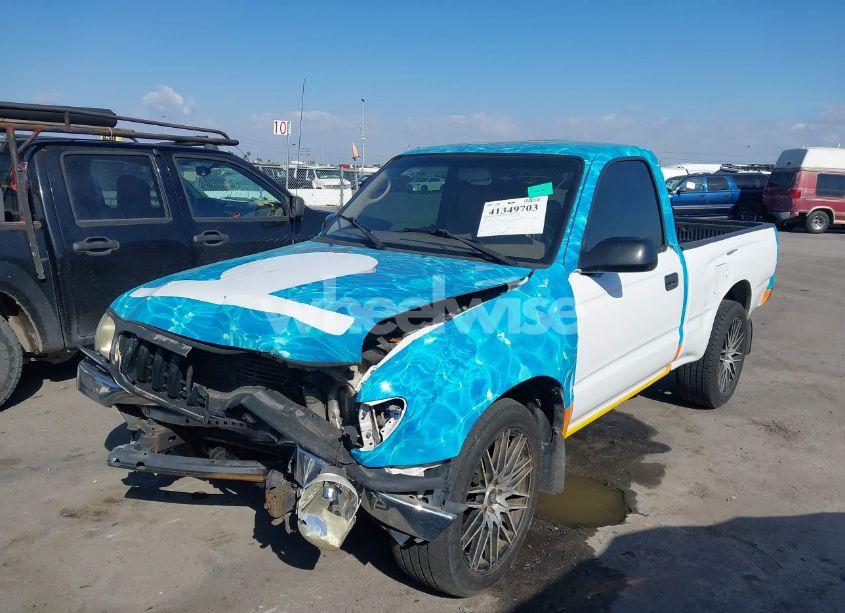 Photo 2 of 2001 Toyota Tacoma (VIN 5TENL42N01Z867641)