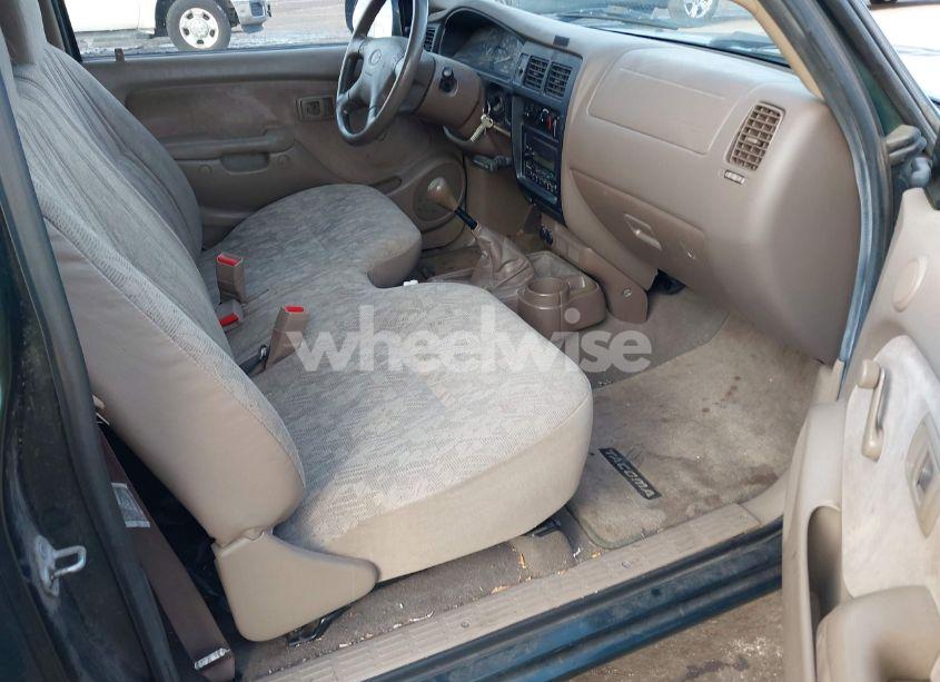 Photo 5 of 2002 Toyota Tacoma (VIN 5TENL42N02Z004159)