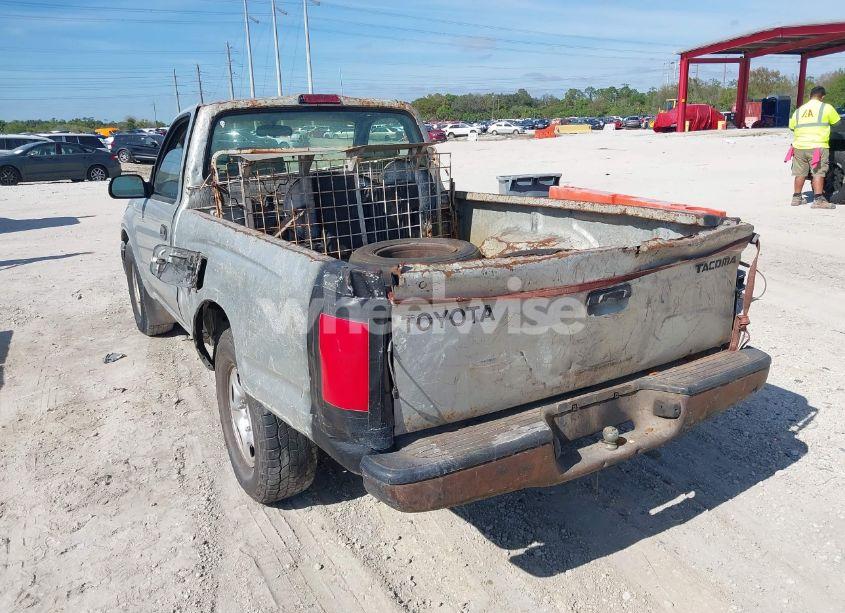 Photo 3 of 2004 Toyota Tacoma (VIN 5TENL42N04Z331325)