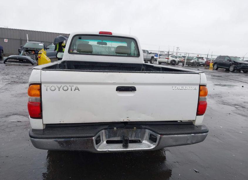 Photo 16 of 2004 Toyota Tacoma (VIN 5TENL42N04Z332717)