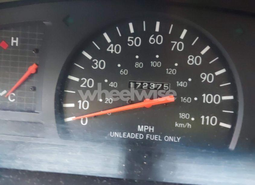 Photo 7 of 2000 Toyota Tacoma (VIN 5TENL42N0YZ703316)