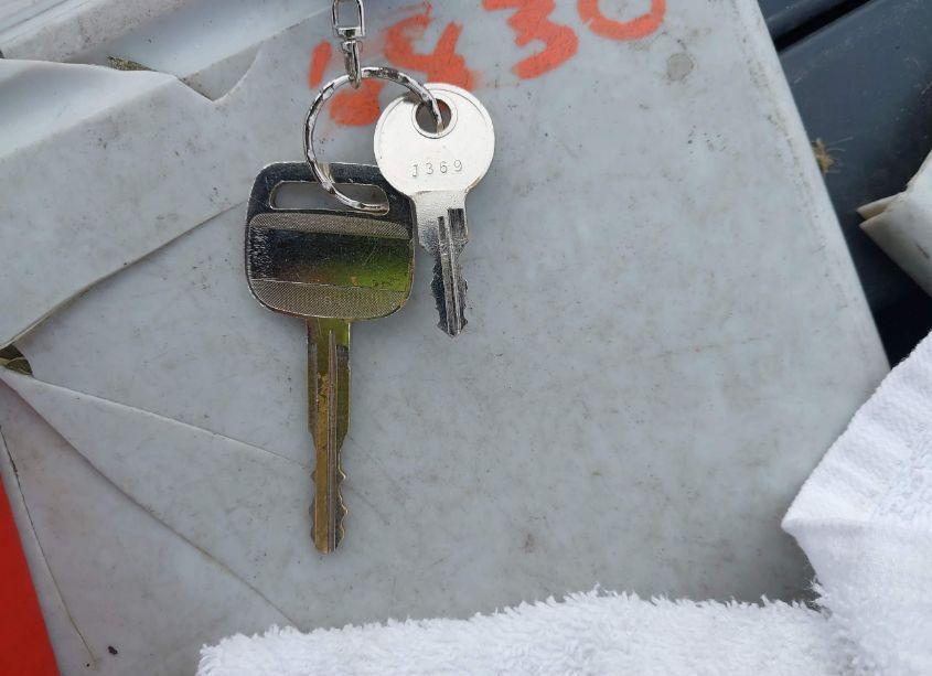 Photo 11 of 2004 Toyota Tacoma N/A (VIN 5TENL42N24Z374371)