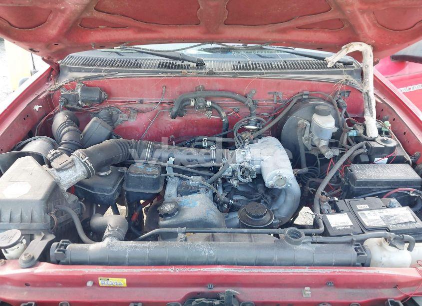 Photo 10 of 2001 Toyota Tacoma (VIN 5TENL42N31Z842572)