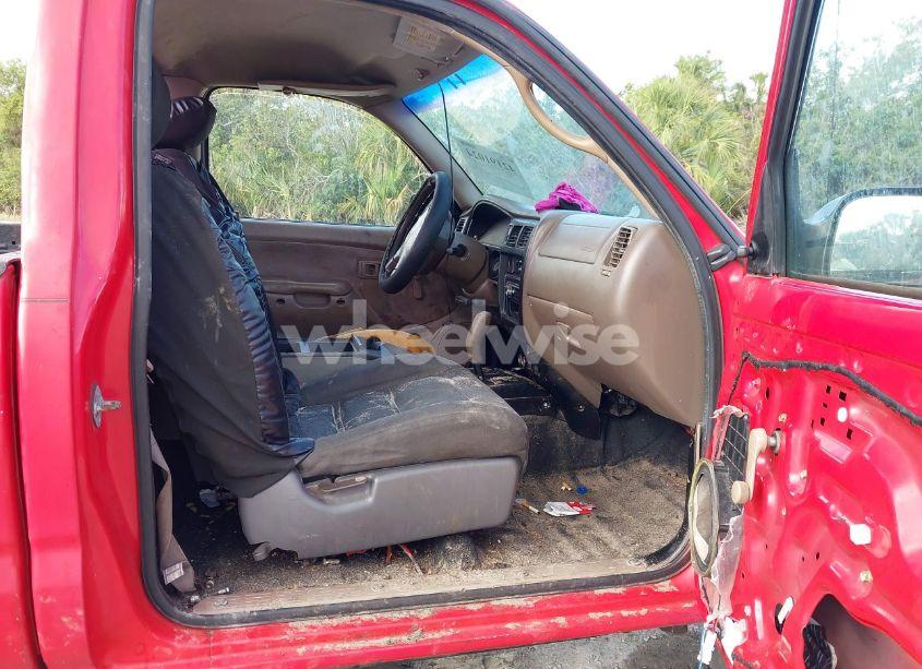 Photo 5 of 2001 Toyota Tacoma (VIN 5TENL42N31Z842572)