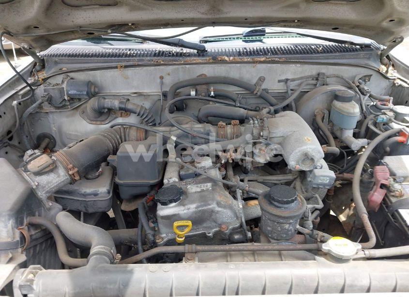 Photo 10 of 2001 Toyota Tacoma (VIN 5TENL42N31Z873658)