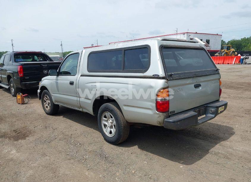 Photo 3 of 2001 Toyota Tacoma (VIN 5TENL42N31Z873658)