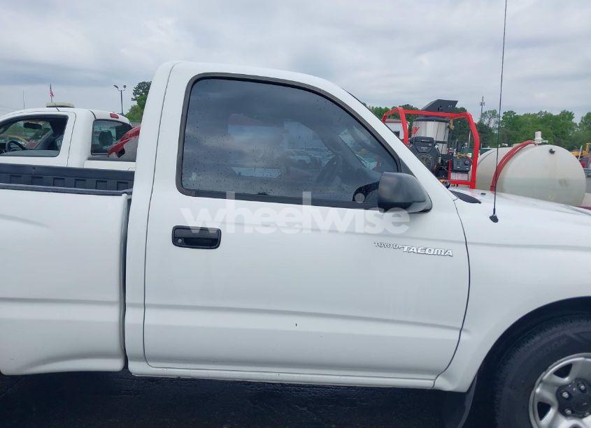 Photo 13 of 2003 Toyota Tacoma (VIN 5TENL42N33Z185971)