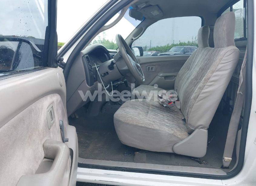 Photo 5 of 2003 Toyota Tacoma (VIN 5TENL42N33Z185971)