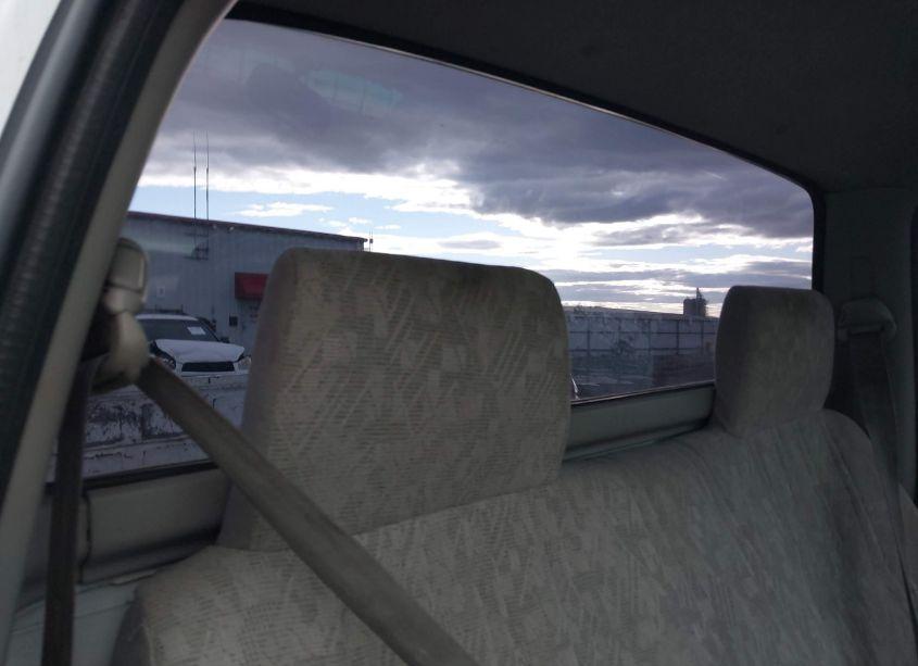 Photo 8 of 2003 Toyota Tacoma N/A (VIN 5TENL42N33Z227779)