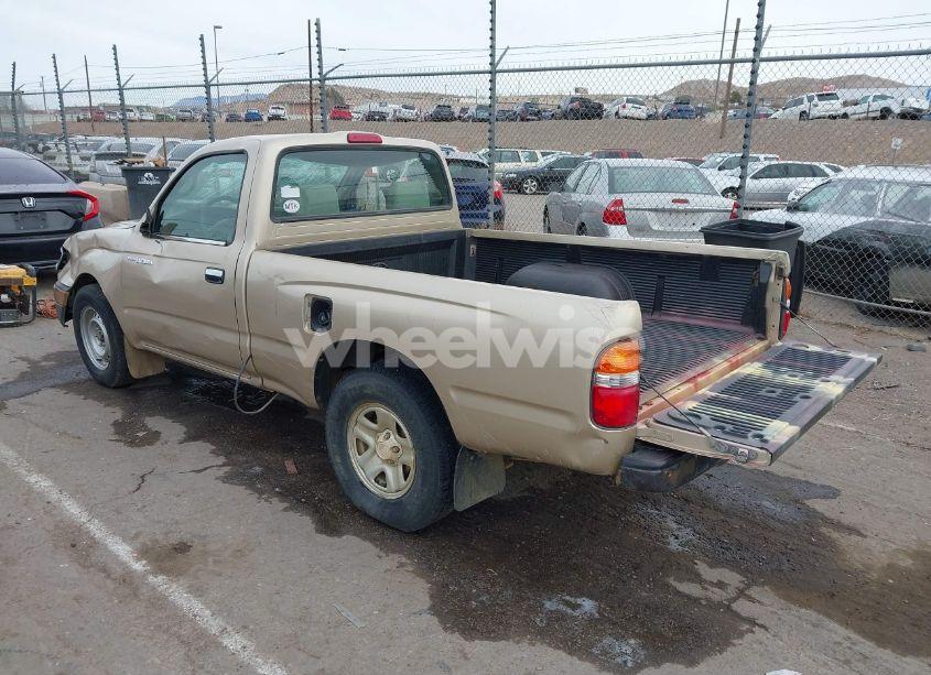 Photo 3 of 2004 Toyota Tacoma (VIN 5TENL42N34Z416773)