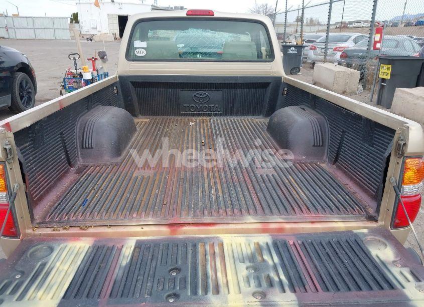 Photo 8 of 2004 Toyota Tacoma (VIN 5TENL42N34Z416773)
