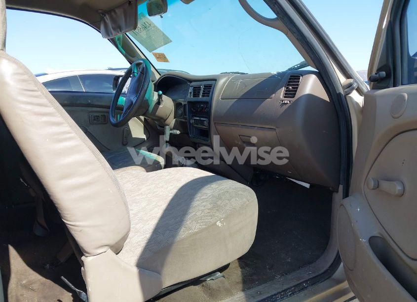 Photo 5 of 2002 Toyota Tacoma (VIN 5TENL42N42Z015522)