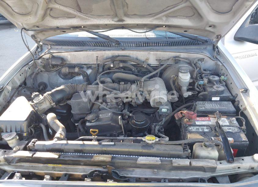 Photo 10 of 2001 Toyota Tacoma (VIN 5TENL42N51Z733918)