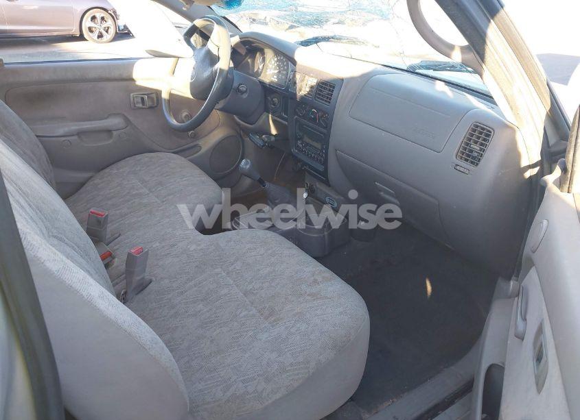 Photo 5 of 2001 Toyota Tacoma (VIN 5TENL42N51Z733918)
