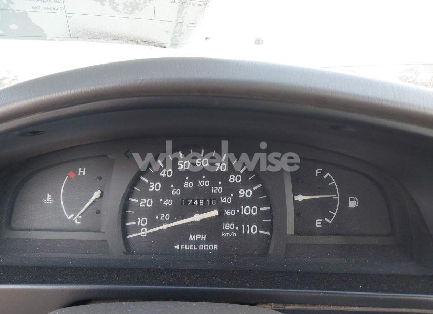 Photo 7 of 2002 Toyota Tacoma (VIN 5TENL42N52Z019630)