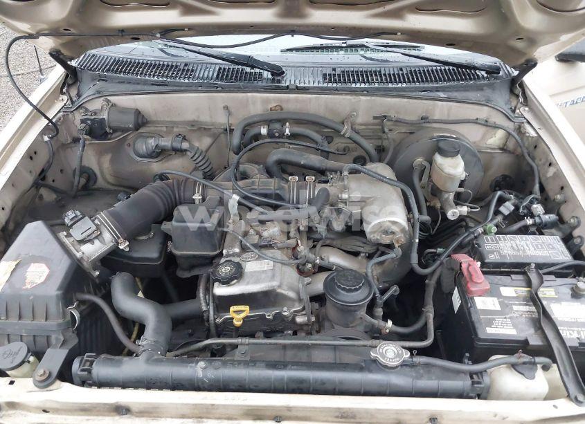 Photo 10 of 2002 Toyota Tacoma (VIN 5TENL42N52Z035424)