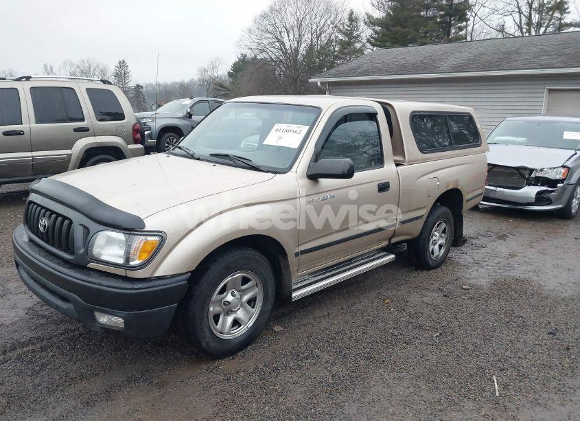 Photo 2 of 2002 Toyota Tacoma (VIN 5TENL42N52Z035424)