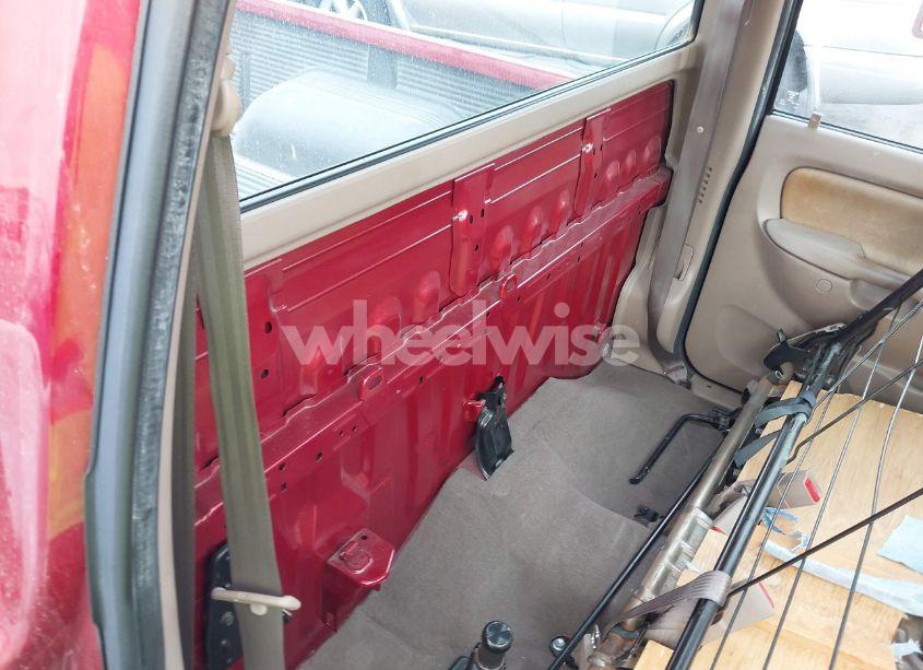 Photo 8 of 2003 Toyota Tacoma (VIN 5TENL42N53Z203791)