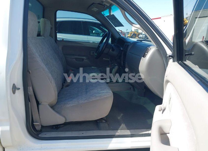 Photo 5 of 2001 Toyota Tacoma (VIN 5TENL42N61Z862007)