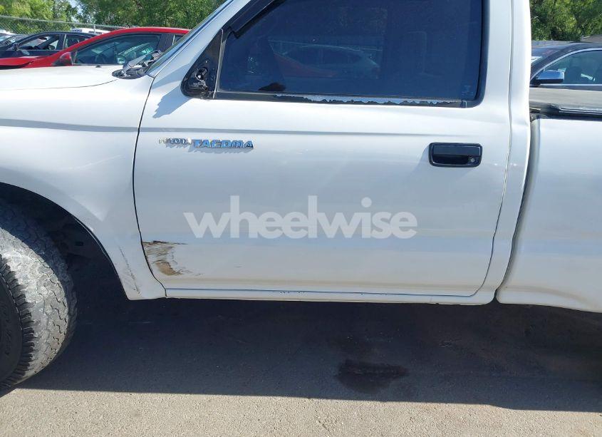 Photo 6 of 2001 Toyota Tacoma (VIN 5TENL42N61Z862007)
