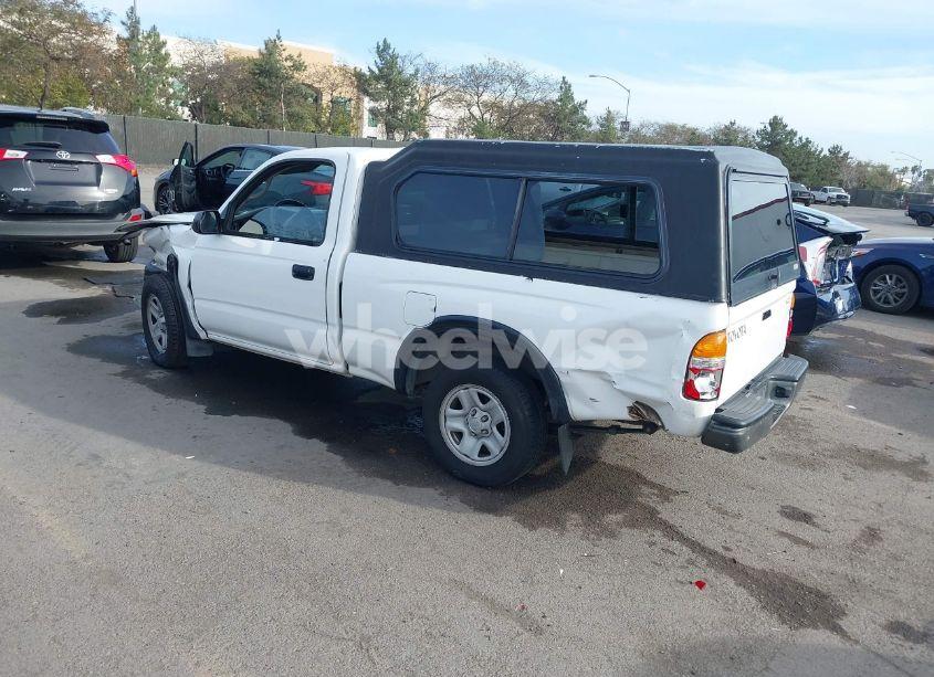 Photo 3 of 2002 Toyota Tacoma (VIN 5TENL42N62Z110440)