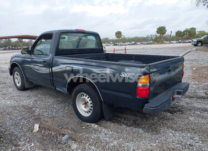 Photo 3 of 2002 Toyota Tacoma (VIN 5TENL42N62Z898247)
