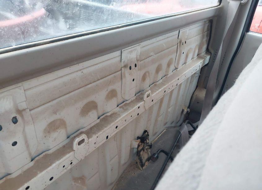 Photo 8 of 2003 Toyota Tacoma N/A (VIN 5TENL42N63Z260081)