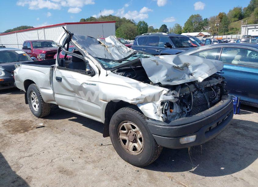 2002 Toyota Tacoma (VIN 5TENL42N72Z032783) main photo