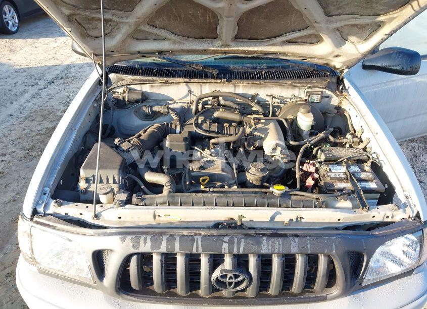 Photo 10 of 2002 Toyota Tacoma (VIN 5TENL42N72Z889346)