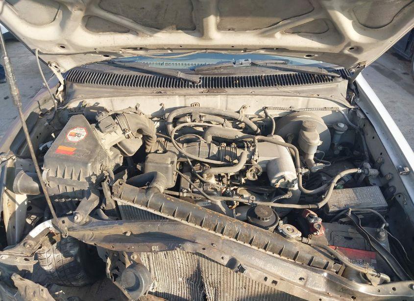 Photo 10 of 2002 Toyota Tacoma (VIN 5TENL42N92Z100954)