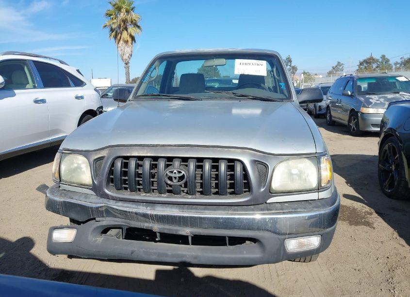 Photo 12 of 2003 Toyota Tacoma (VIN 5TENL42NX3Z258530)