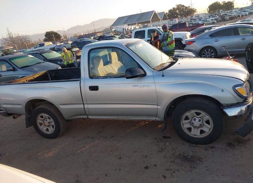 Photo 13 of 2003 Toyota Tacoma (VIN 5TENL42NX3Z258530)