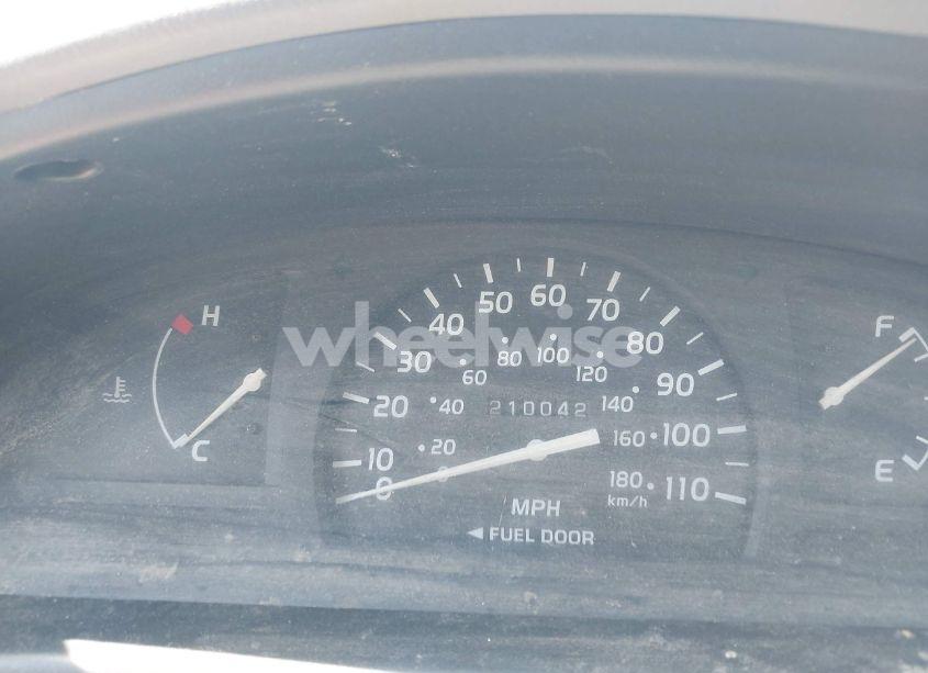 Photo 7 of 2004 Toyota Tacoma (VIN 5TENL42NX4Z404121)