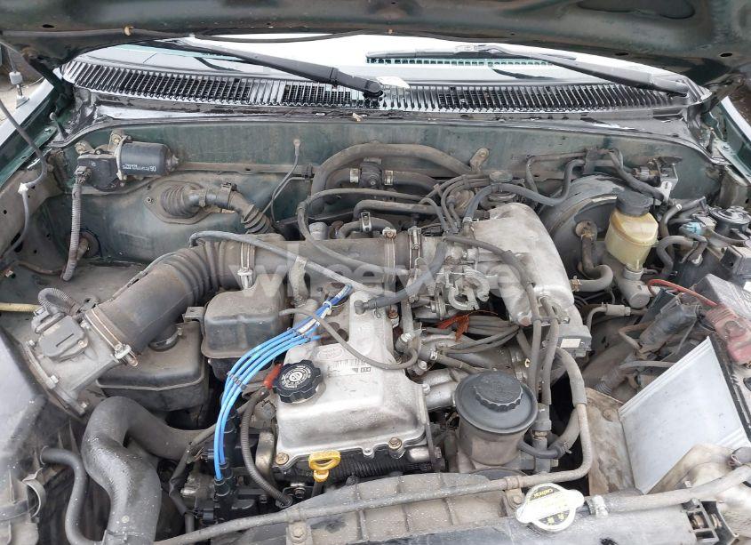 Photo 10 of 2000 Toyota Tacoma PRERUNNER (VIN 5TENM92N0YZ711068)