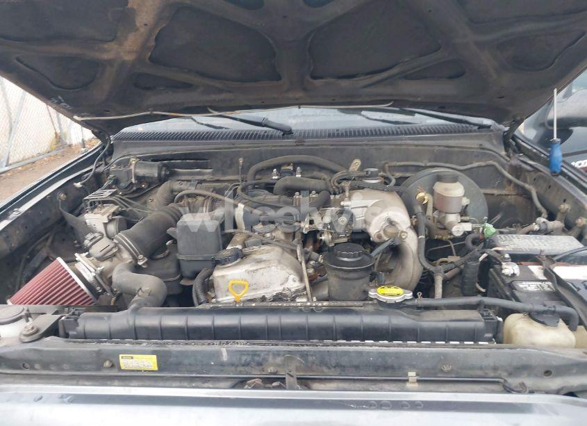 Photo 10 of 2003 Toyota Tacoma PRERUNNER (VIN 5TENM92N13Z165549)